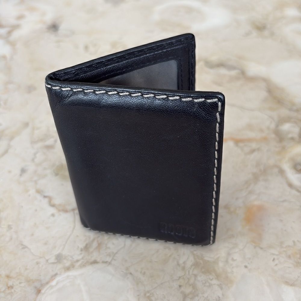 Roots Leather Card Wallet - Picture 2 of 8